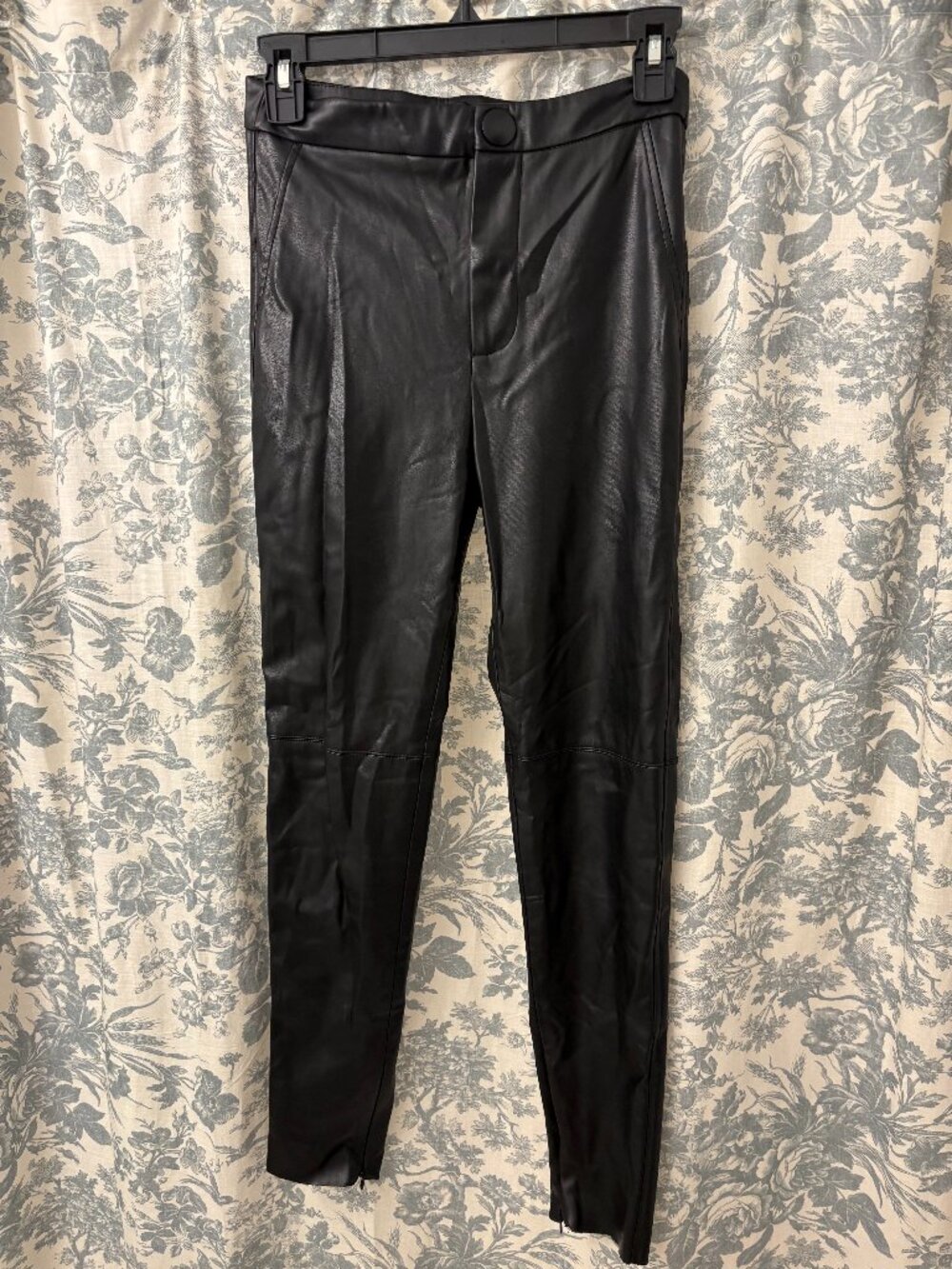 Zara Faux Leather Pants Size Small